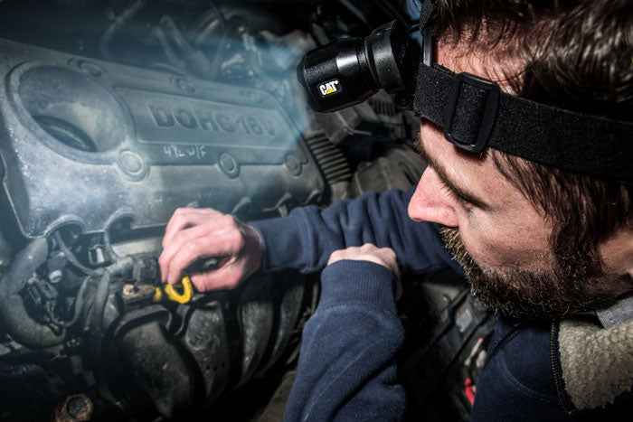 Презареждащ се челник 380 лумена